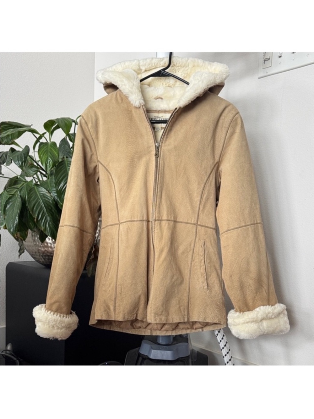New york Classics Suede Leather Hooded Full zip Jacket/Coat Sz S Tan Faux fur